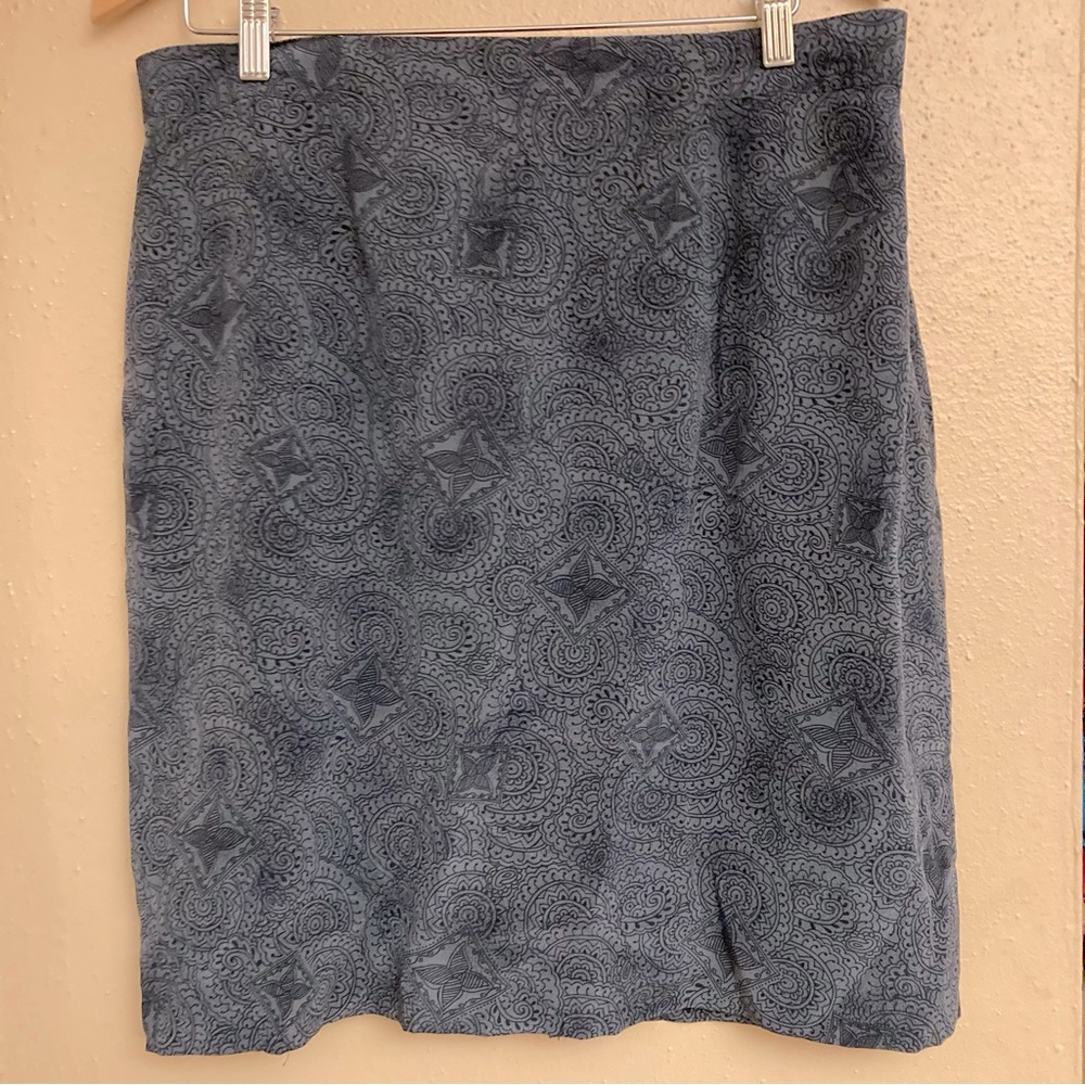 Blueish Gray Patterned Silk Skirt